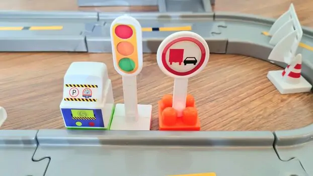Dede 03322 POLICE  ROAD SET 48 PCS სათამაშო ტრასა, 9 image