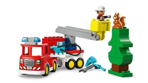 Lego Duplo 10473 Fire Truck with Hose and Firefighter, 6 image