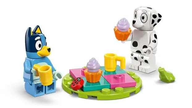 Lego Bluey 11201 Playground Fun with Bluey and Chloe, 4 image