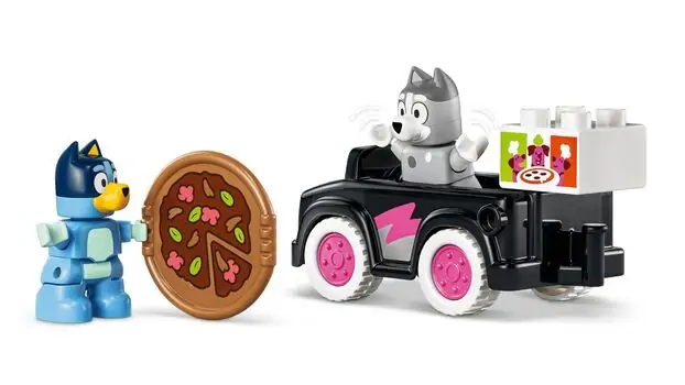 Lego Duplo 10469 Pizza Girls with Muffin and Bluey, 3 image