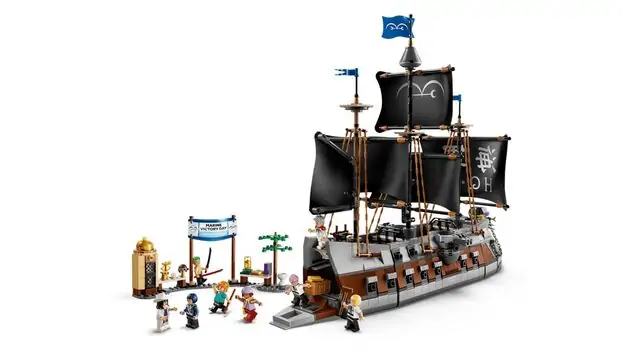 Lego One Piece 75646 Garp's Marine Battleship, 3 image
