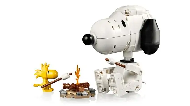 Lego  Ideas 21368 Peanuts: Snoopy's Doghouse, 8 image