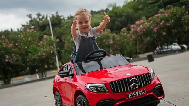 Mercedes Benz Red - ელექტრო მანქანა, 3 image