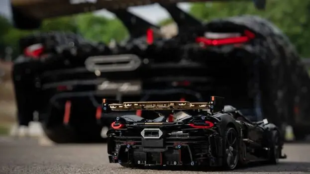 Lego Technic 42232 Koenigsegg Sadair's Spear Megacar, 20 image