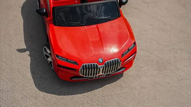BMW I7 Electric Car  Red - ელექტრო მანქანა, 7 image