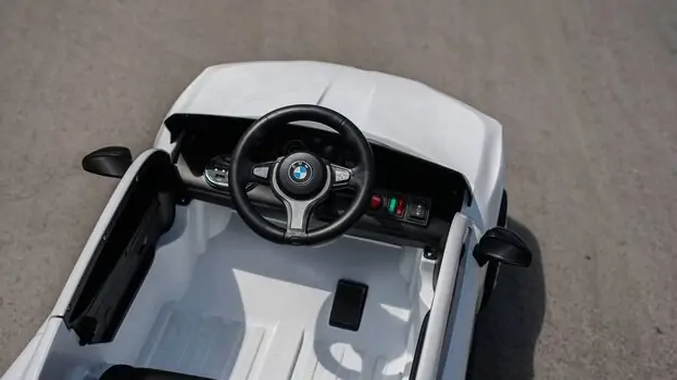 BMW I7 Electric Car White - ელექტრო მანქანა, 2 image