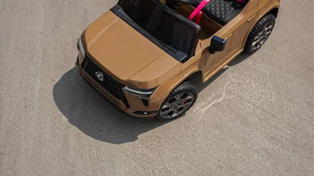 Licensed Lexus GX550 Car Painted Khaki - ელექტრო მანქანა ტყავის სავარძლით, 4 image
