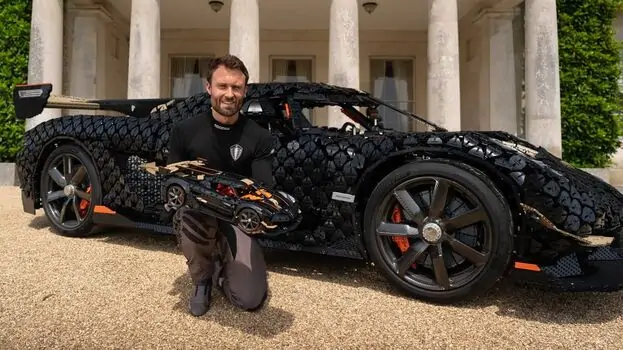 Lego Technic 42232 Koenigsegg Sadair's Spear Megacar, 8 image