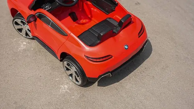BMW I7 Electric Car  Red - ელექტრო მანქანა, 5 image