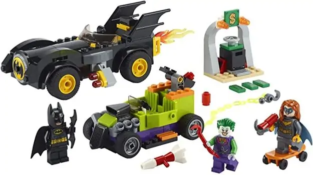 LEGO Super Heroes 76180 Batmobile Chase, 6 image